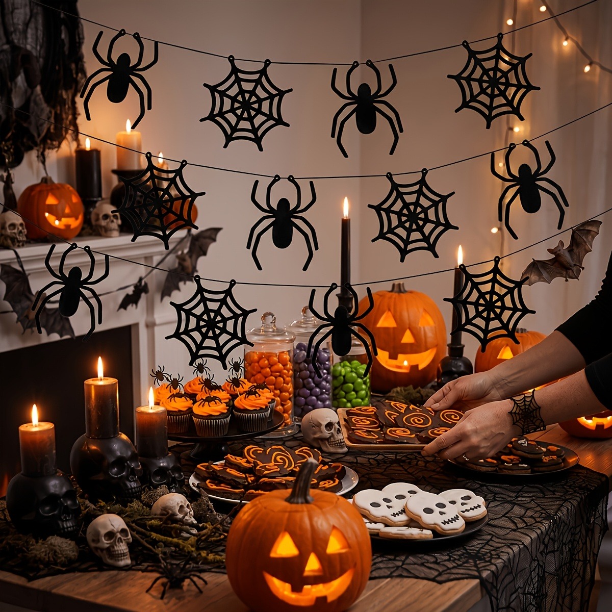 Outdoor Lighting Halloween - 2 sets of Halloween spider web